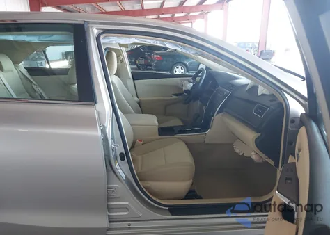 2016 Toyota Camry Le z USA, uszkodzony, nr VIN 4T4BF1FK6GR530791